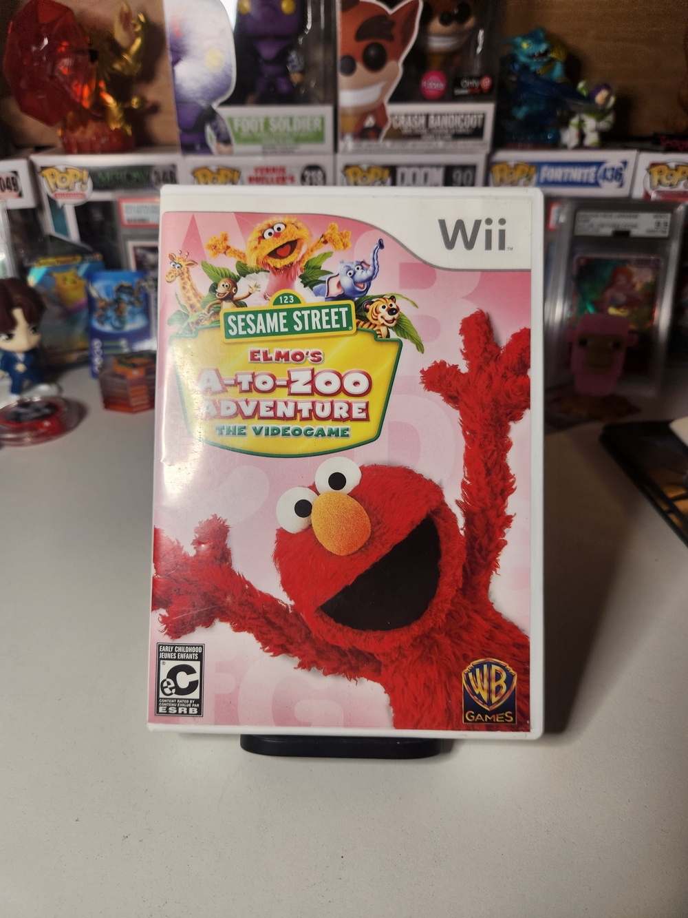 Warner Bros. Sesame Street: Elmo's A-to-Zoo Adventure - Red / Pink